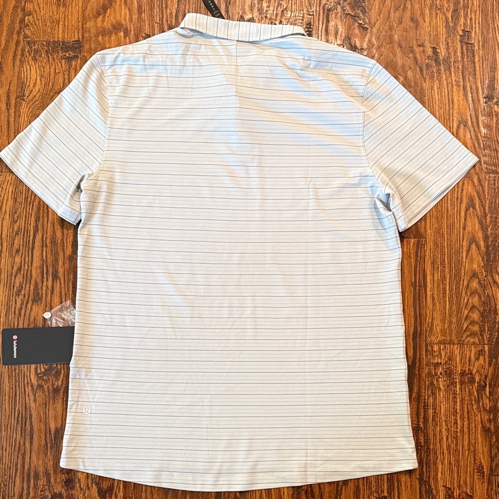 NWT lululemon athletica Light Blue Men's Evolution Polo - Picture 4 of 6